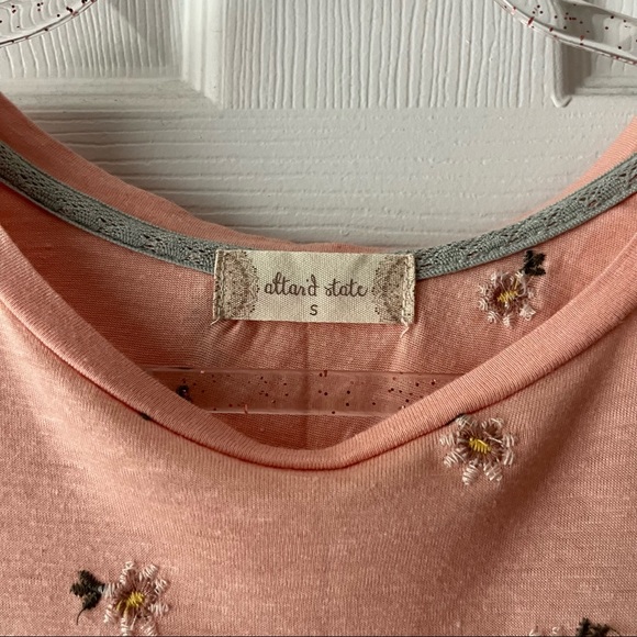 Open Back Top - Picture 4 of 4